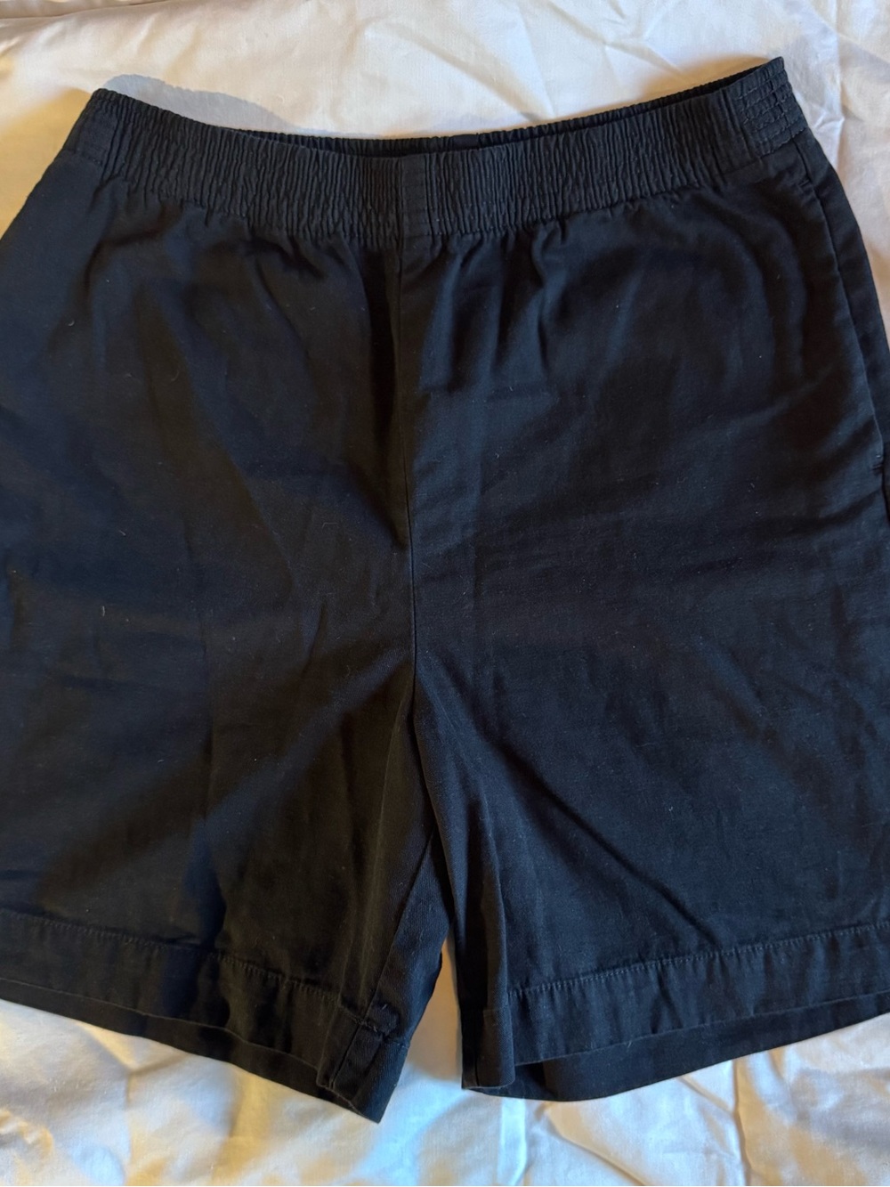 Wilfred Free Black Elastic-Waist Shorts